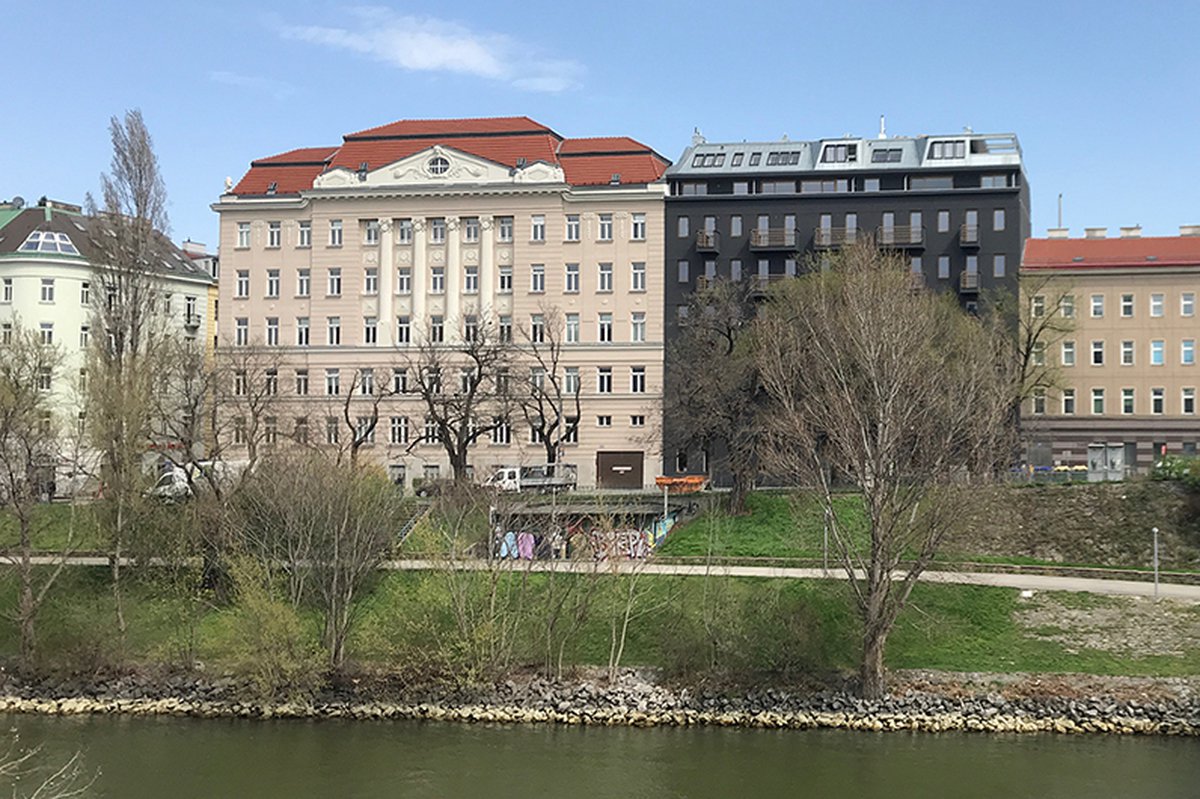 Residential building Brigittenauer Lände