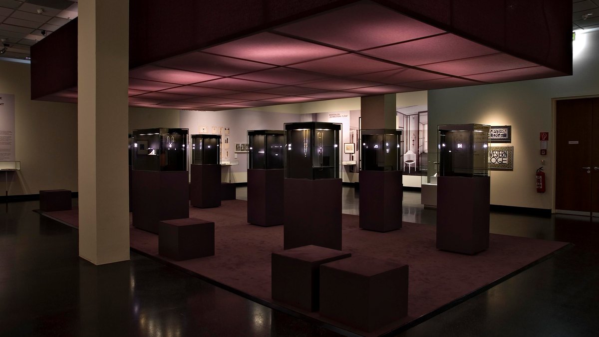 Exhibiton "Glanzstuecke"