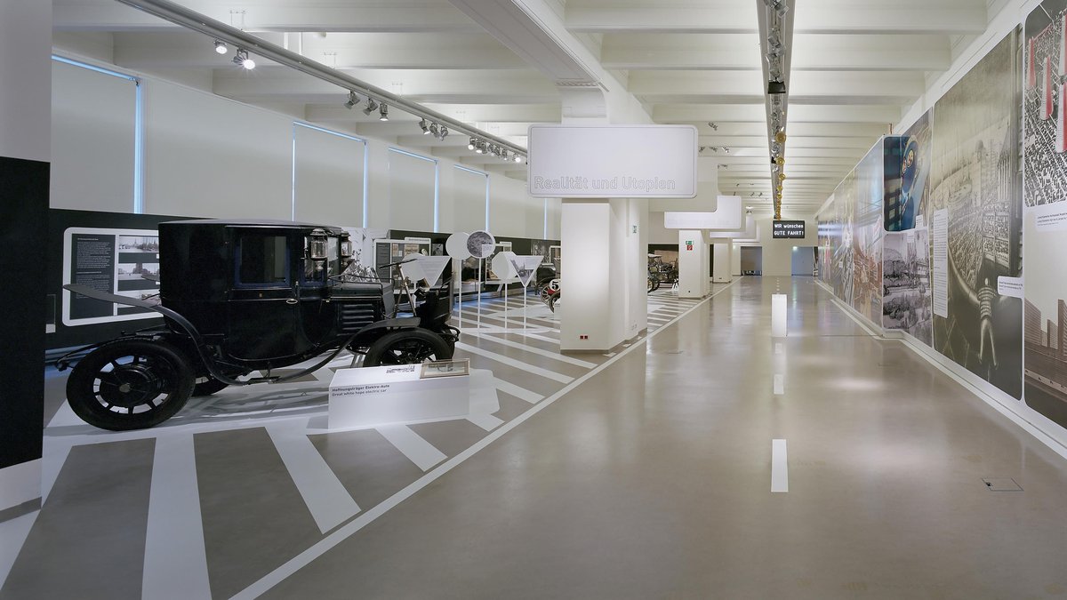 Exhibiton Spurwechsel, Engineering museum Vienna