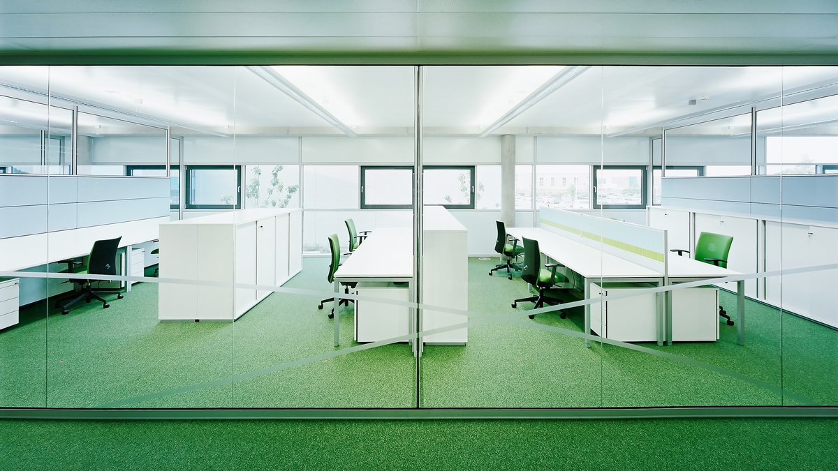 Austrian Airlines Group Training Building