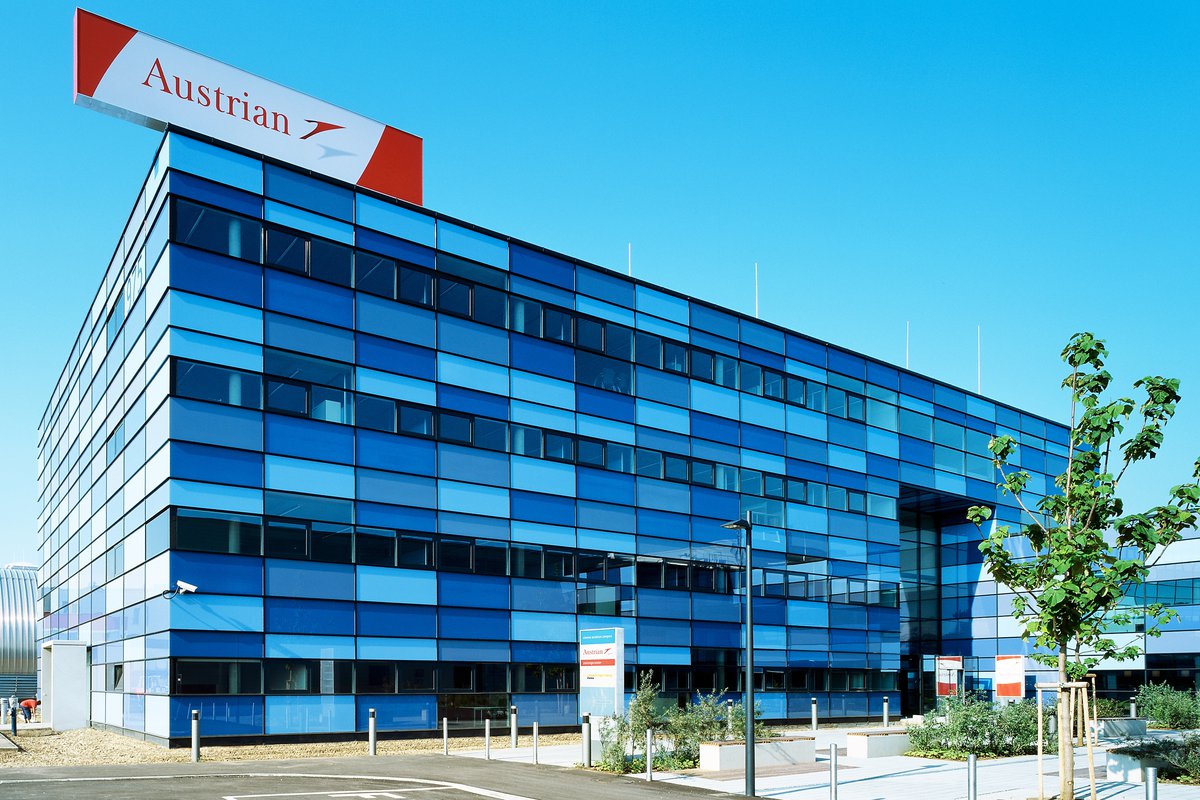 Austrian Airlines Group Training Building