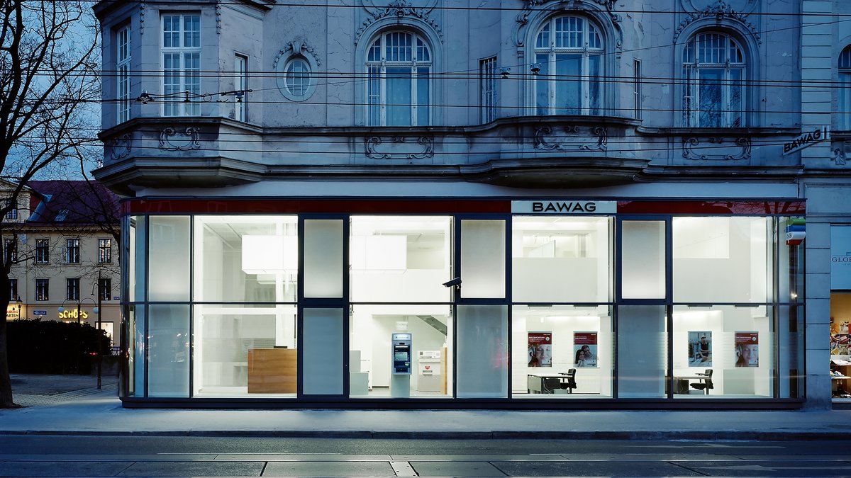 BAWAG - Hietzing am Platz Vienna