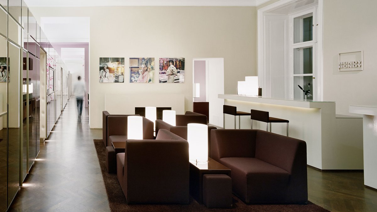 Bundy Bundy hairdressing salons