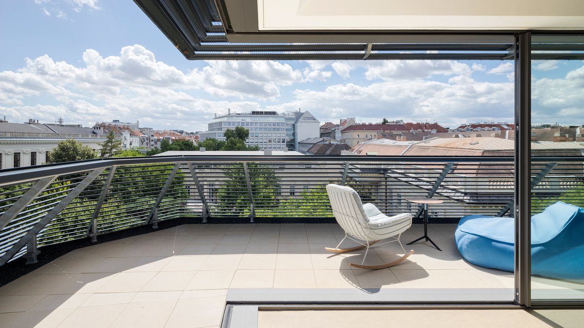 Roof expansion Vienna 3rd district