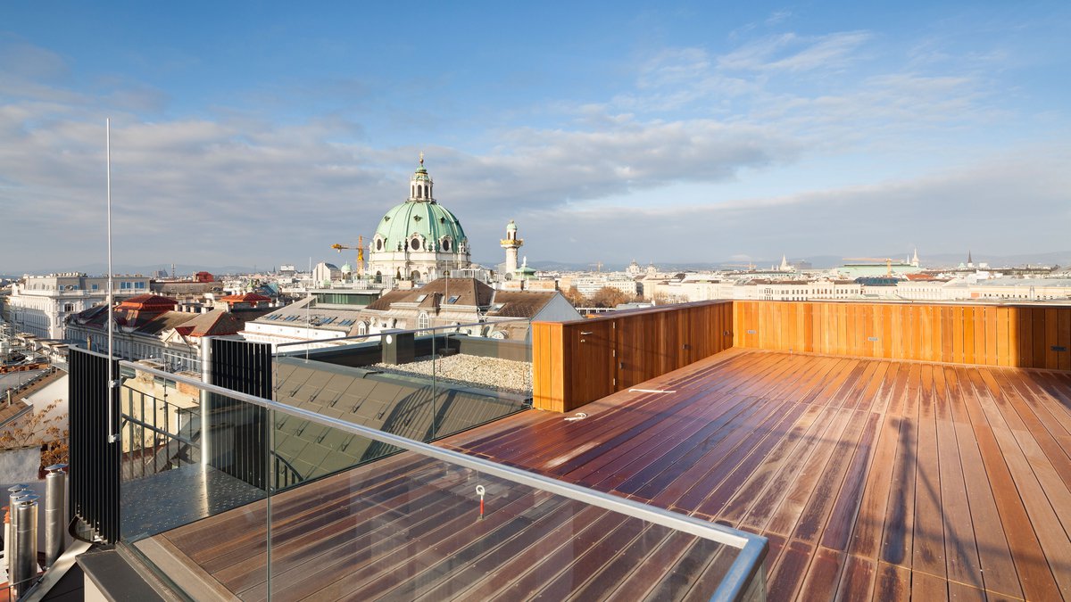 Roof expansion Gußhausstraße