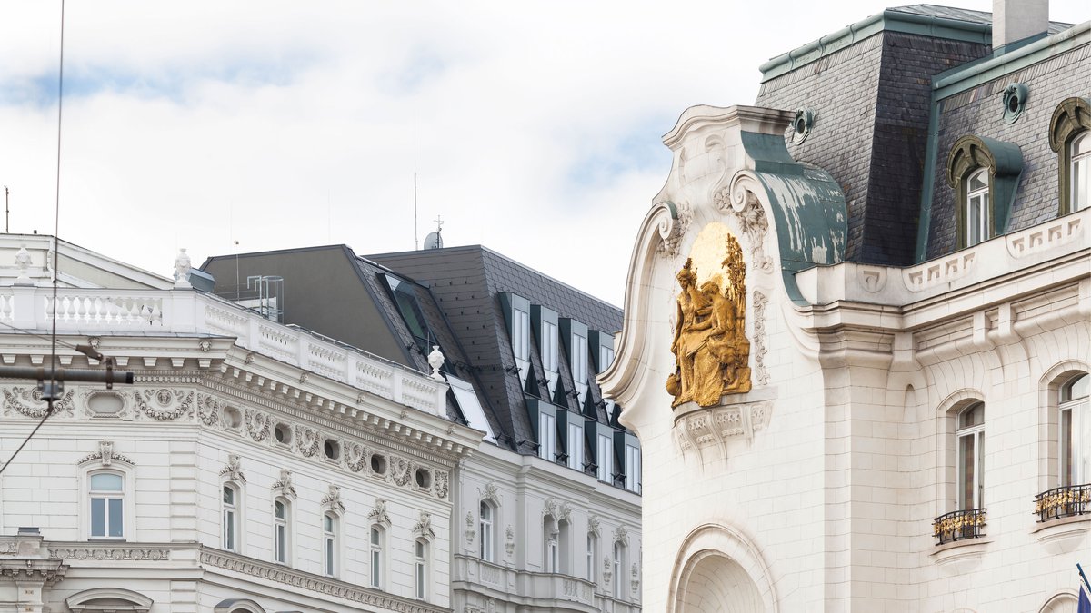 Roof expansion Gußhausstraße