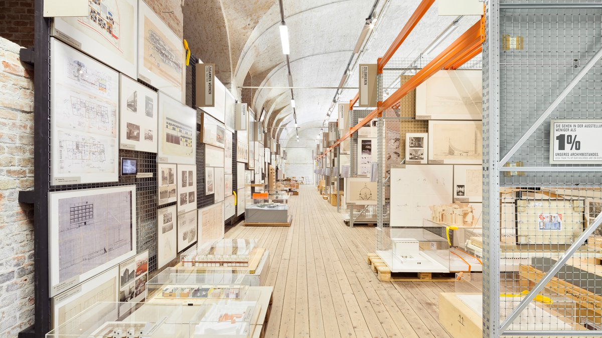 Az W Gold. The Collection