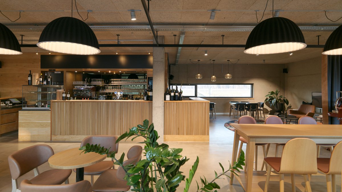 Vinofaktur Genussregal Südsteiermark