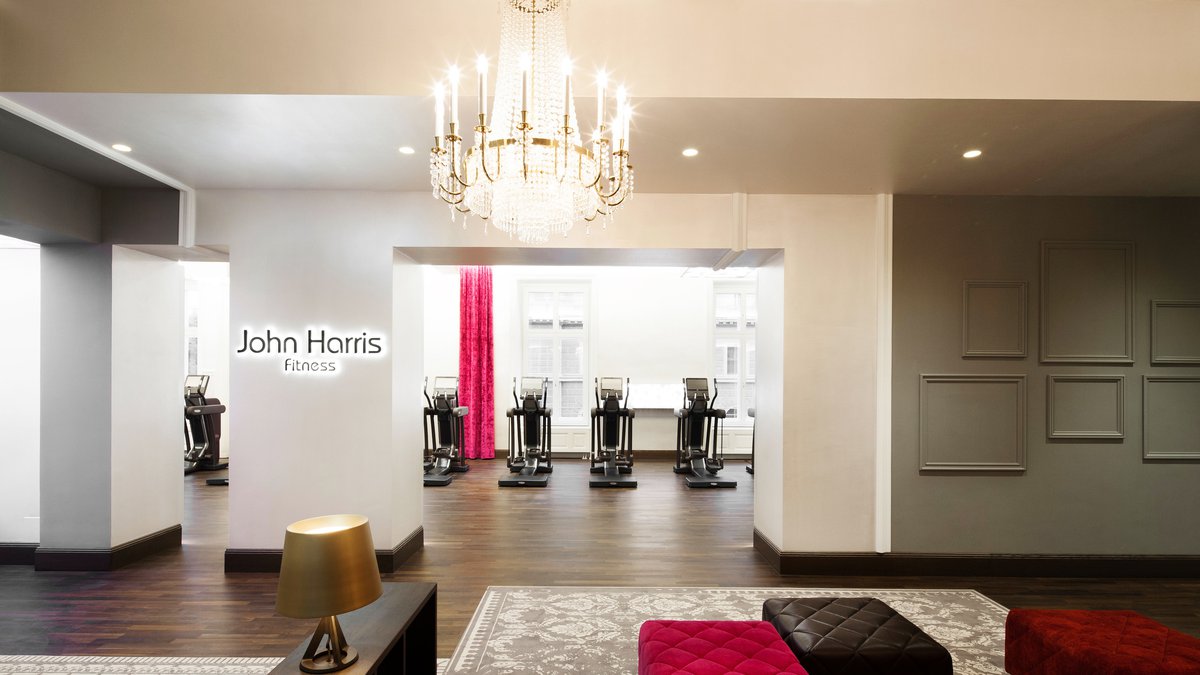 John Harris Schillerplatz 1010, Beletage