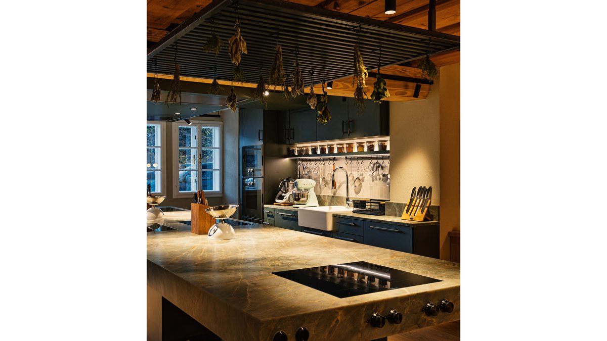 MAYRLIFE  Cooking School