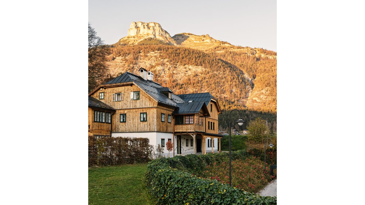 MAYRLIFE  Cooking School