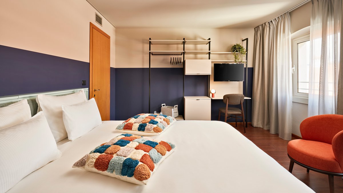 URBANAUTS Studios Minelli